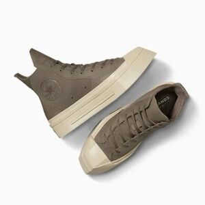 Chuck 70 De Luxe Squared Coffee Break Unisex Women size 6.5